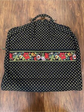 Vera Bradley Sunflower Floral Travel Garment Bag – Black Quilted, Daisy Trim
